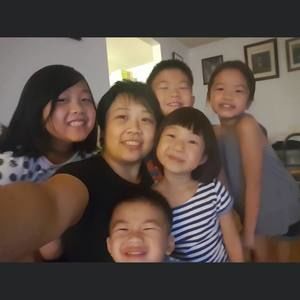 Meet your Posher, Caroline